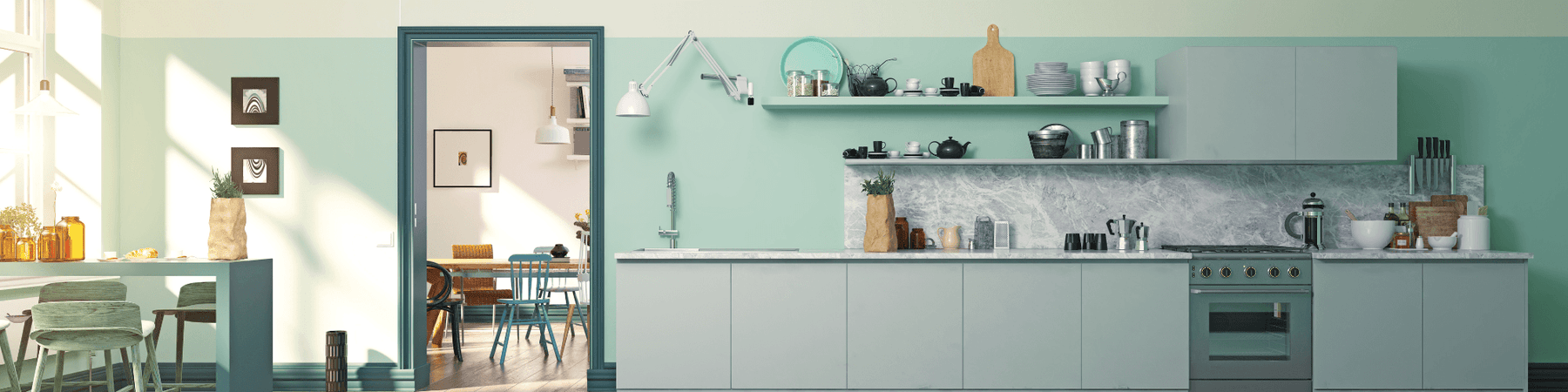 Helle Vintage Küche mit Mintgrün, offenen Regalen, Marmorrückwand und Retro-Deko