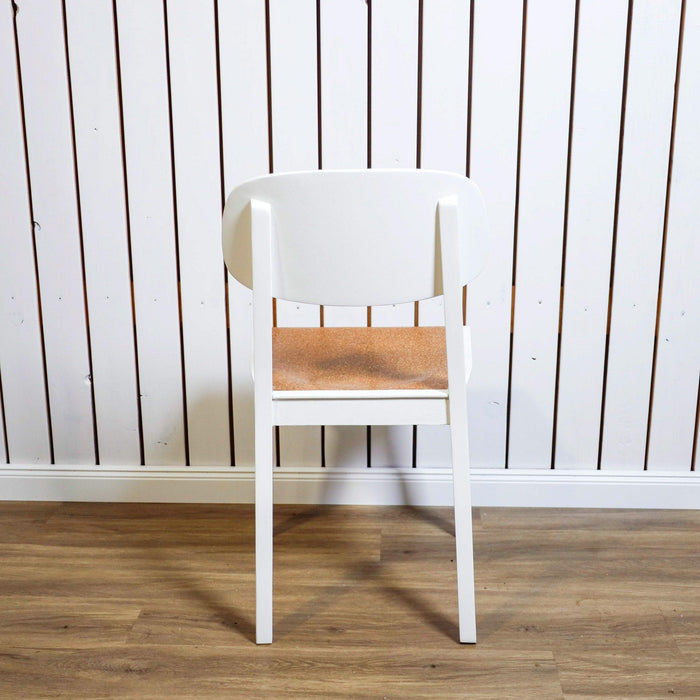 Bequemer Küchenstuhl mit Linoleum Sitzfläche -