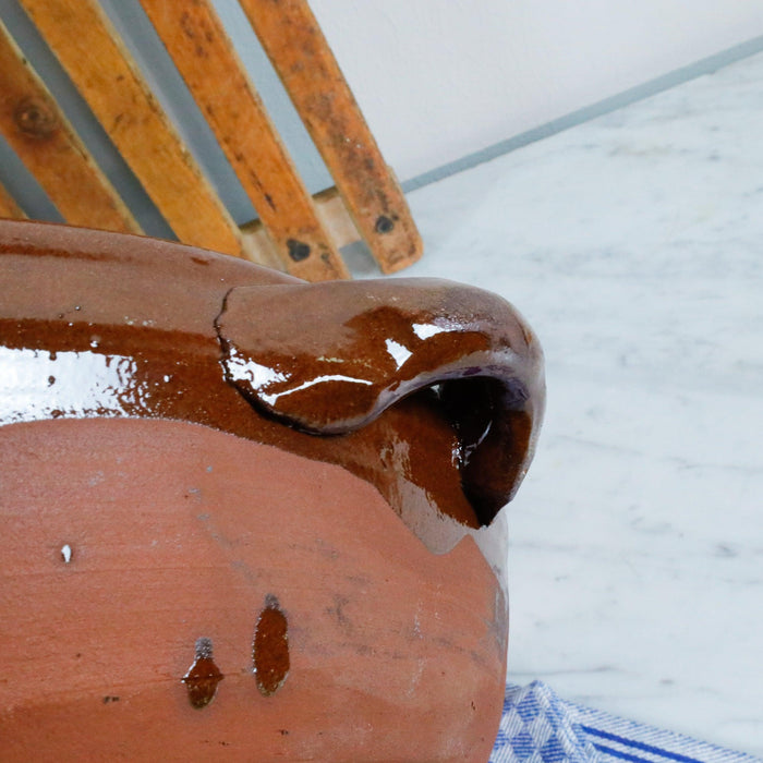 Mediterrane Schale aus Keramik, teilglasiert -