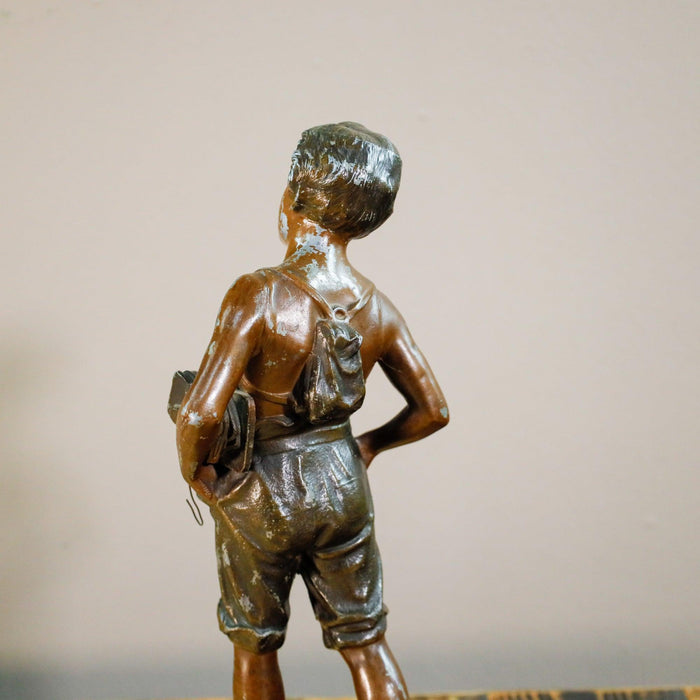 Skulptur Junge aus Bronze -