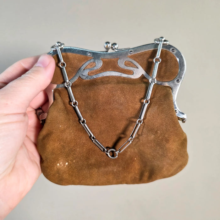 Wildleder Abendtäschchen mit versilbertem Beschlag-Vintage Kontor-Vintage Kontor