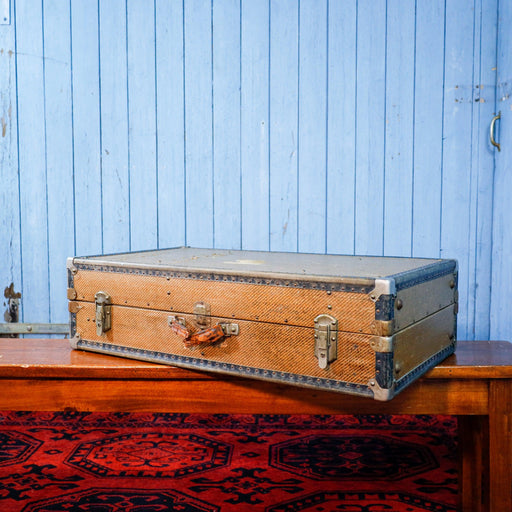 Großer, stabiler Schrankkoffer mit schwarzen Metallkanten-Koffer-Vintage Kontor-Vintage Kontor