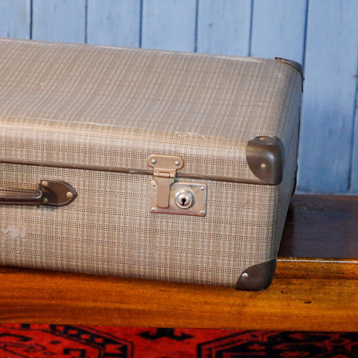 Brauner Koffer mit Karomuster-Koffer-Vintage Kontor-Vintage Kontor